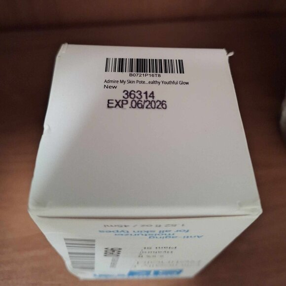 NIP Admire My Skin - Potent, Clinically Effective Retinoid Cream - Picture 3 of 4